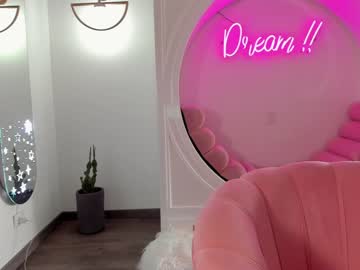 cam girl ashlyeroberts1 image #2327815