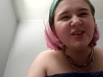 cam girl kennydollxo image #2721816