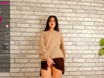 cam girl carolynjacquelins image #3125509