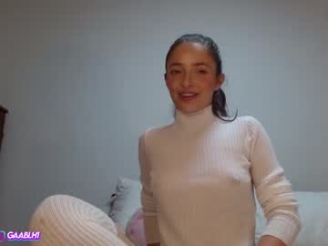 cam girl gabrielaa_18 image #3447496