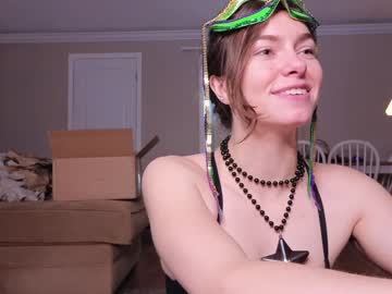 cam girl chroniclove image #3747102