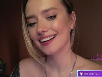 cam girl _yvie_ image #3516071