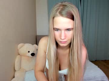 cam girl yana_squrel_22 image #2233147