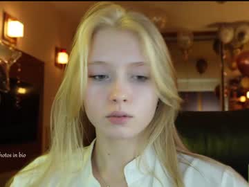 cam girl bestblondiiecb image #3709929