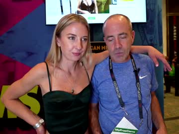 cam couple blondefoxsilverfox image #3446953