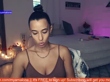 cam girl blissense image #131373