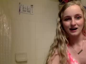 cam girl peachezzs image #651274