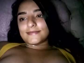sara_scoot cam