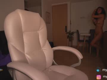 cam girl mykinkybunny image #2758484