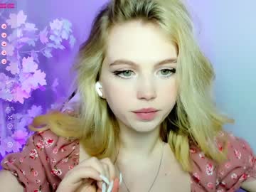 cam girl small_blondee image #3731483