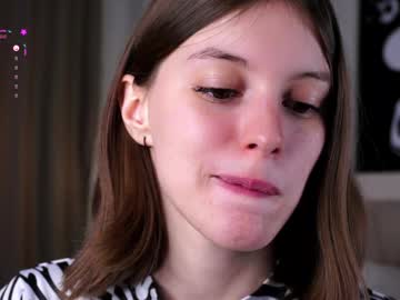 cam girl aislyfarran image #4026890