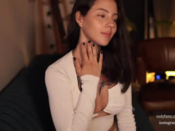 cam girl effyloweell image #2752447