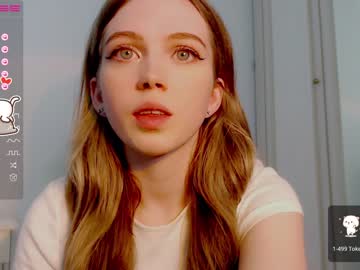 cam girl small_blondee image #3166981