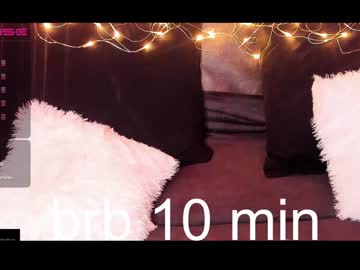 cam girl juliavangs image #3391826