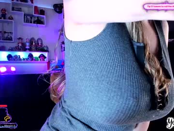 cam girl yesikasaenz image #3025920