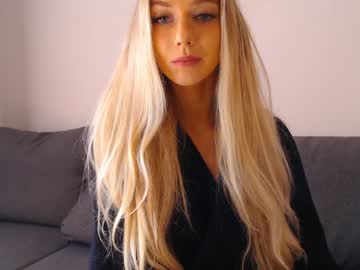 cam girl pervyblonde image #1284120