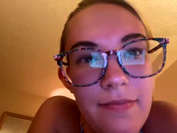 cam girl mariah95 image #2192