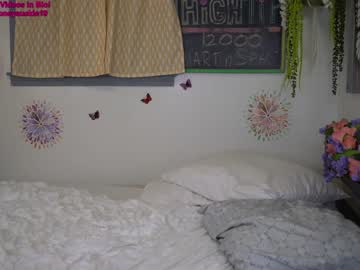cam girl 19honeysuckle image #1855428