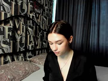 cam girl carolyn_white image #1670344