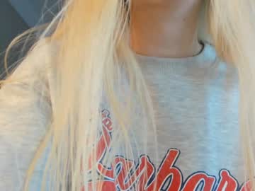 cam girl hayneiko image #2830131