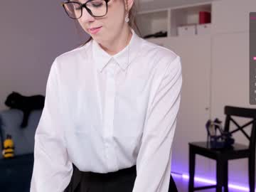 cam girl _blackbee_ image #583895