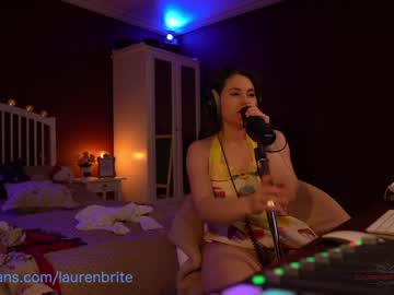 cam girl laurenbrite image #1145222