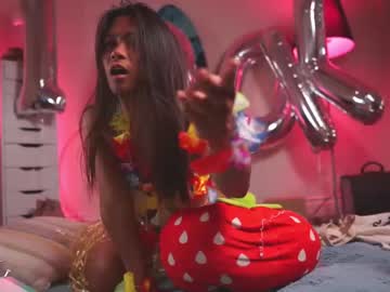 cam girl seranasenpai image #535648