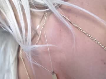 cam girl marrylouanne image #2221355