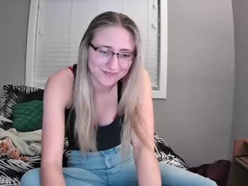 cam girl pixidust7230 image #3764214