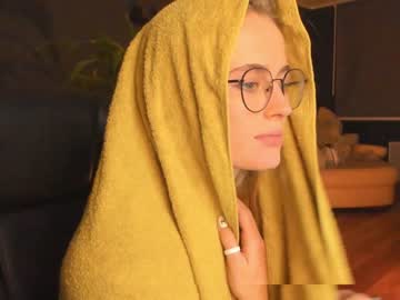cam girl linellali image #2951366