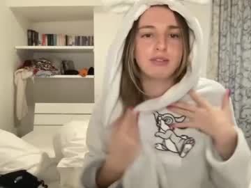 cam girl lilmills image #1026541