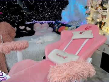 cam girl littleflufflepuff image #3356401