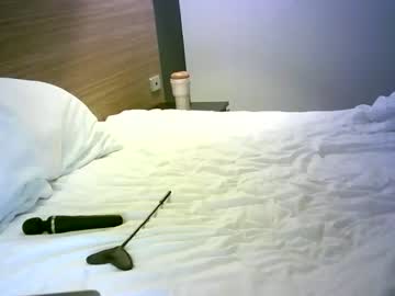 cam girl hornypetitegirl77 image #2154410