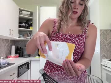 cam girl bloomyogi image #2048022