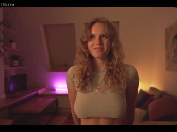 cam girl chillwithkira image #1702223