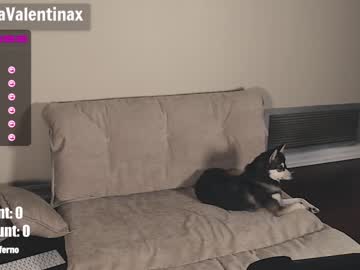 cam girl milavalentinax image #1338294