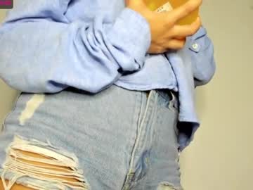 cam girl lilbeccaxo image #2875366