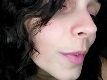 cam girl lilbeccaxo image #3420975