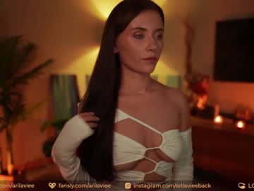 cam girl aarilaviee image #3057310