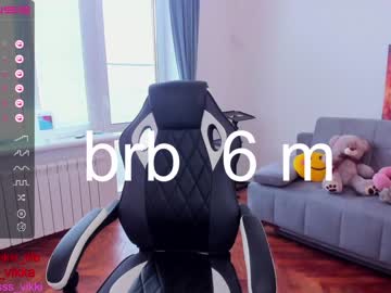 cam girl misss_vikki image #2475884