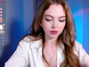 cam girl small_blondee image #3180295