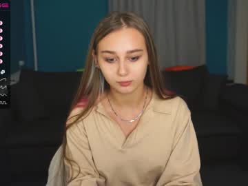cam girl dainty_bit image #28057