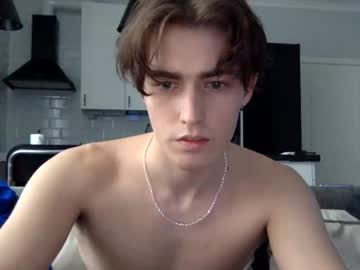 cam man nonrelevant01 image #881652