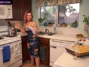 cam girl nikkinutmeg image #1611534