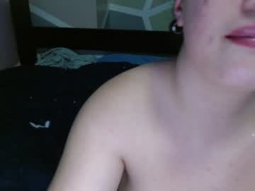 cam couple shyandhappy image #3575563
