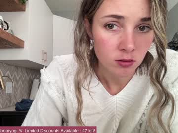 cam girl bloomyogi image #1179328
