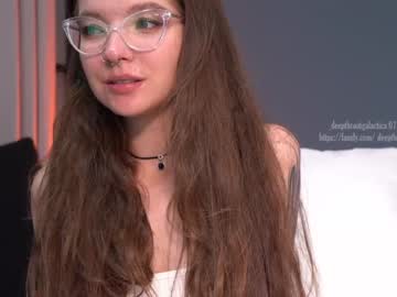 cam girl _deepthroatgalactica image #2593408