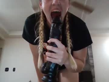 cam girl cum4cake69 image #3033552