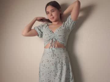 cam girl helenmoors image #3903761