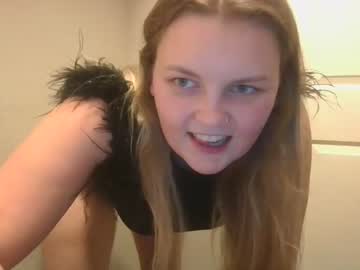 cam girl kinkykaia69 image #620059